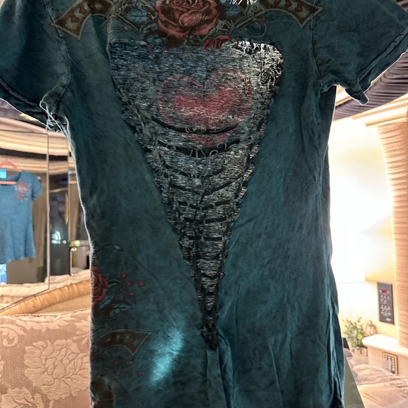 Affliction T-shirt. Reversible size small - Picture 2 of 4